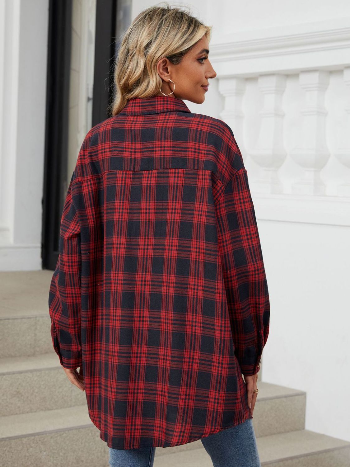 Plaid Collared Neck Long Sleeve Shirt – A Wardrobe Classic with a Twist