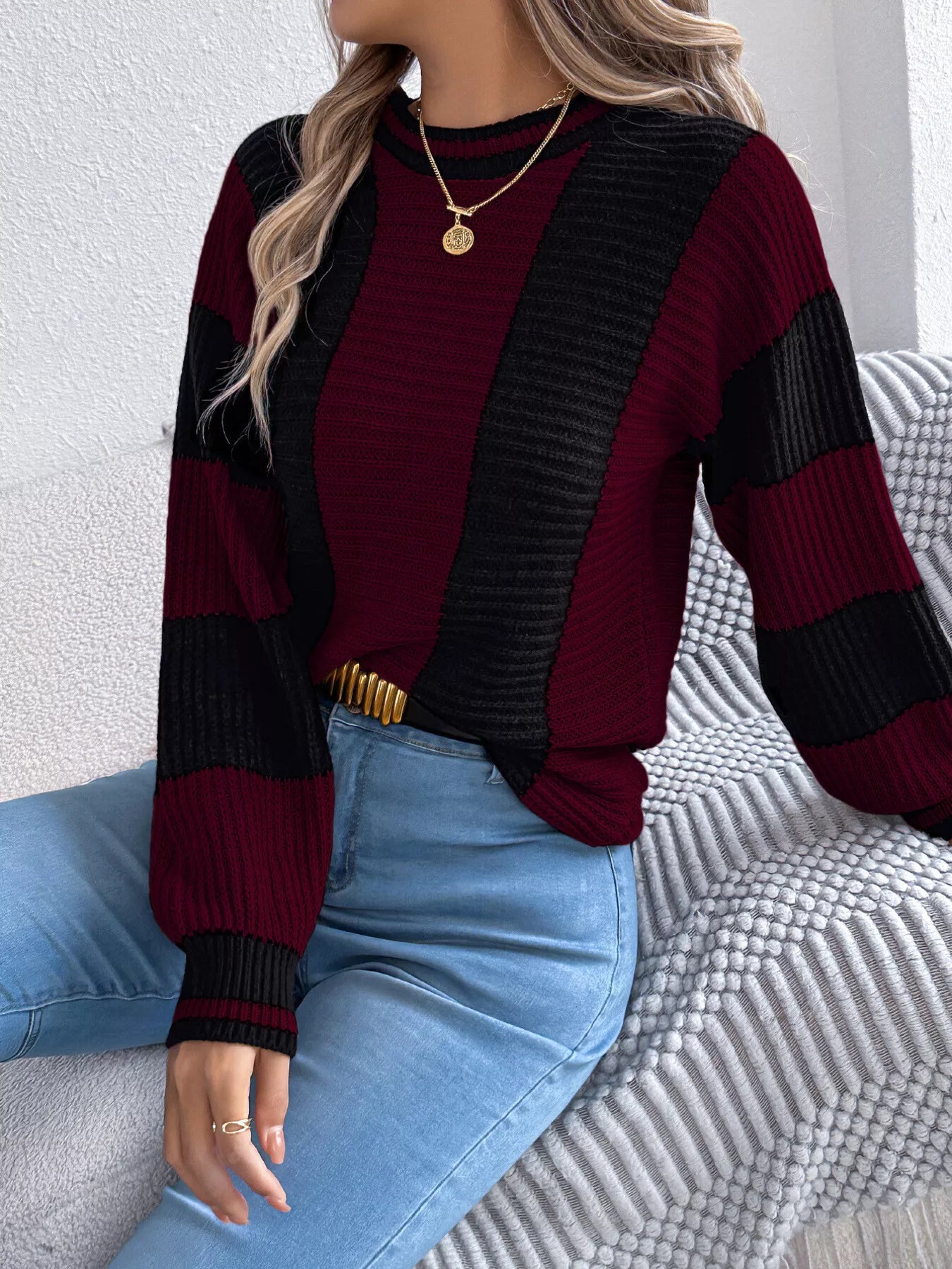 Color Block Round Neck Sweater