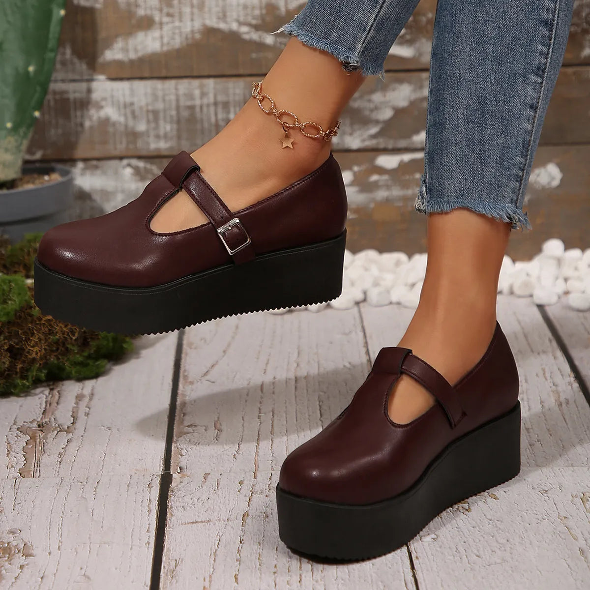 Round Toe Platform Loafers