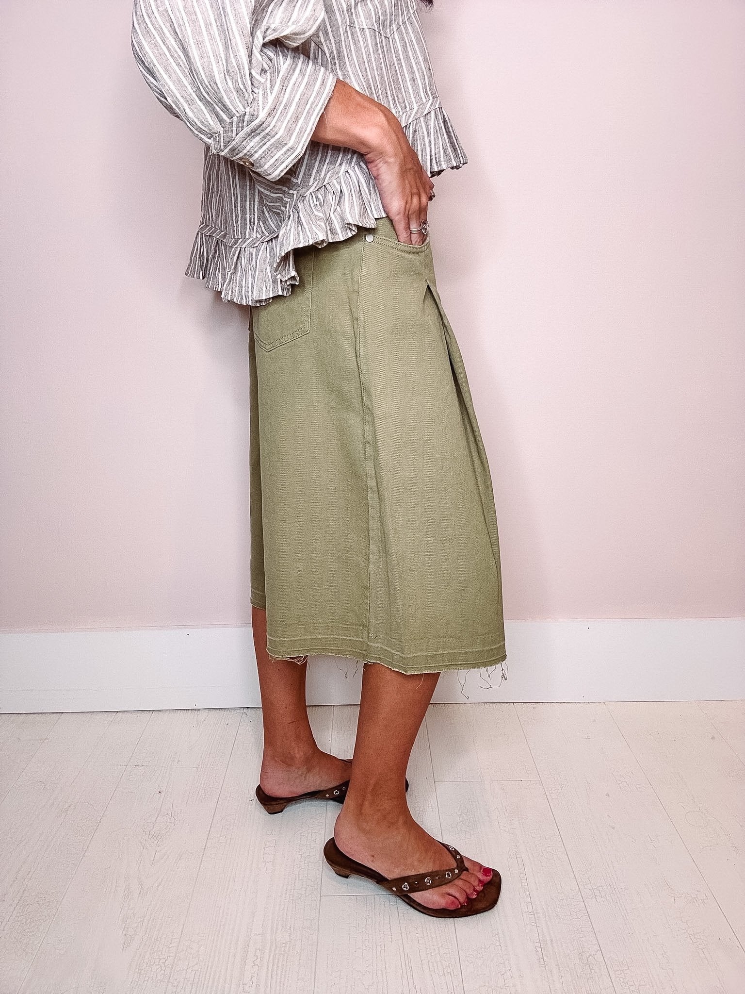 Herb Garden Long Shorts