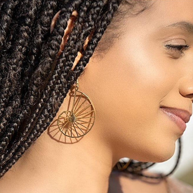Nautilus Spiral Earrings in Gold