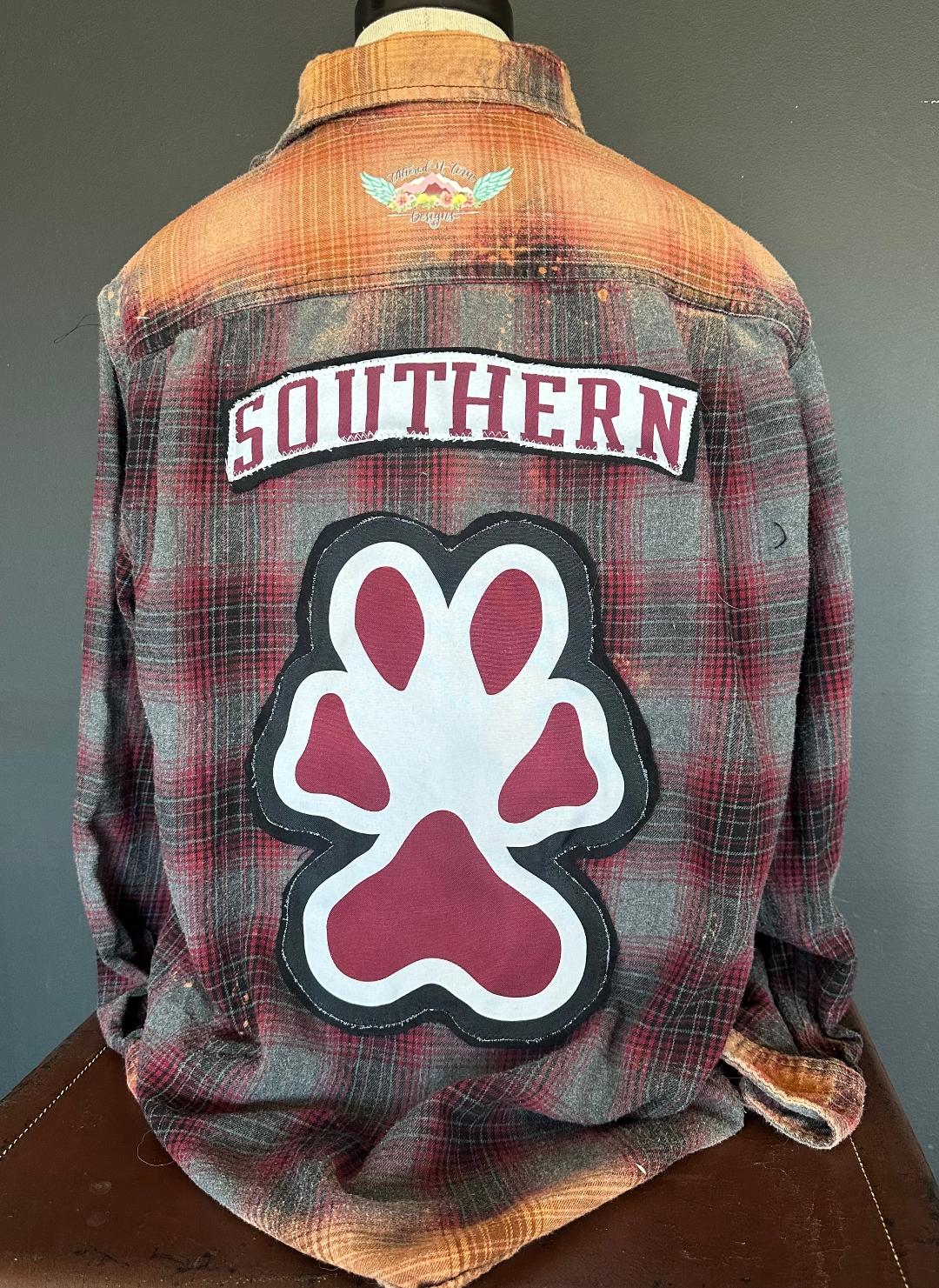 SIU Flannel XL