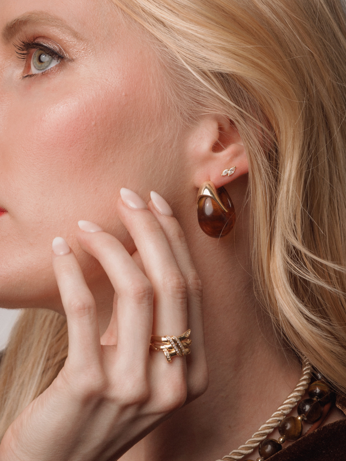 Hunter Retro Hoop Earrings